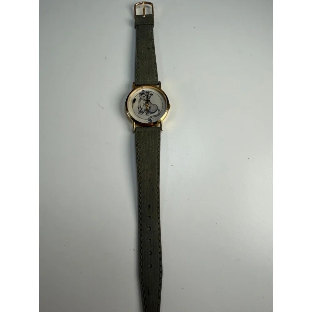 Vintage Cat Chasing Mouse Gold Tone Watch Gray Band Unisex 32mm